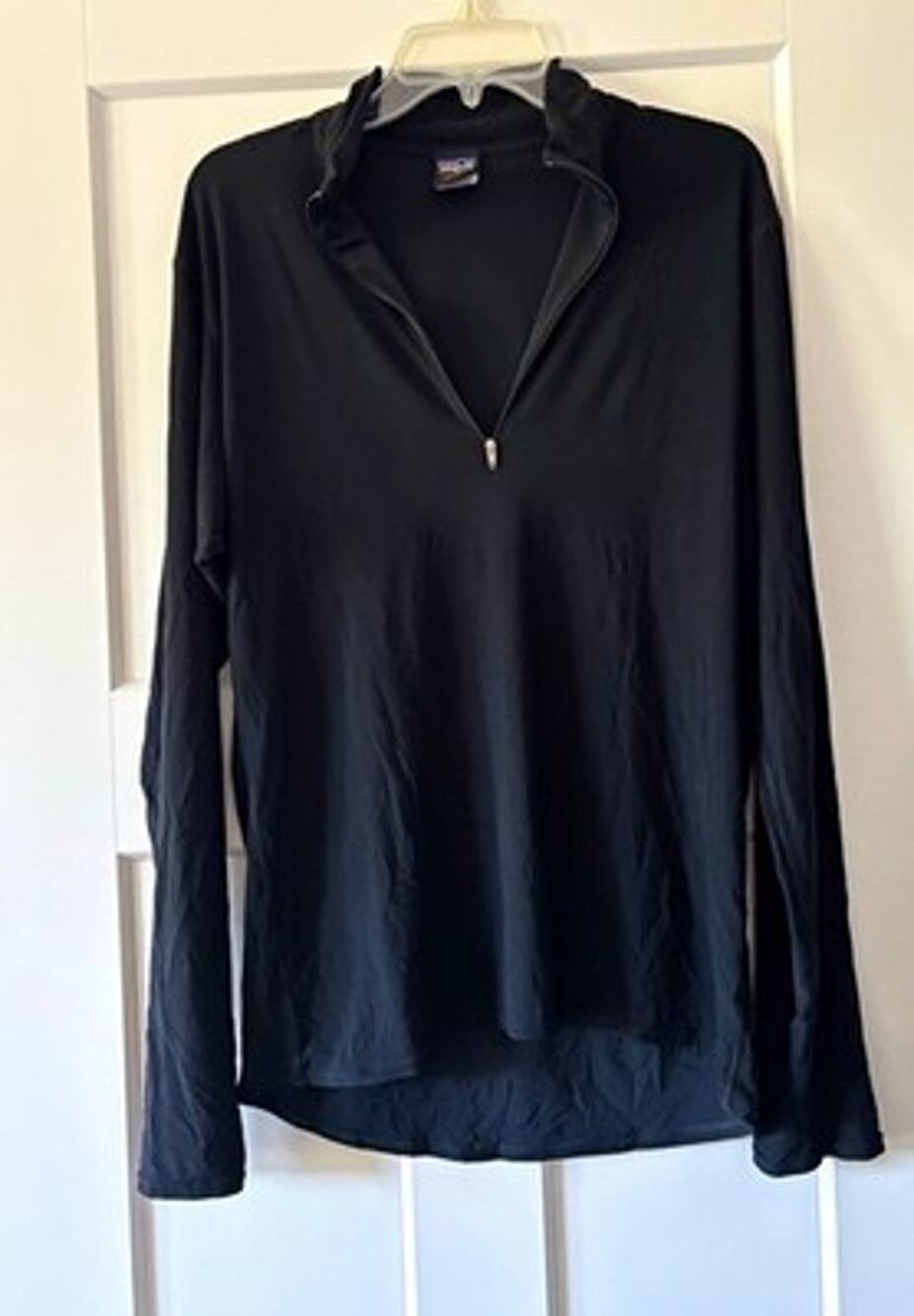Patagonia Capilene Men’s L Black 1/4 Zip Mock Neck Stretch Long Sleeve Tee